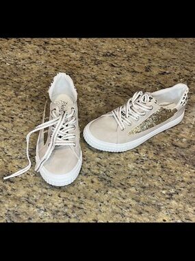 Blowfish Malibu Girls Amaze-K Gold Glitter & Leopard Sneakers - Size 5